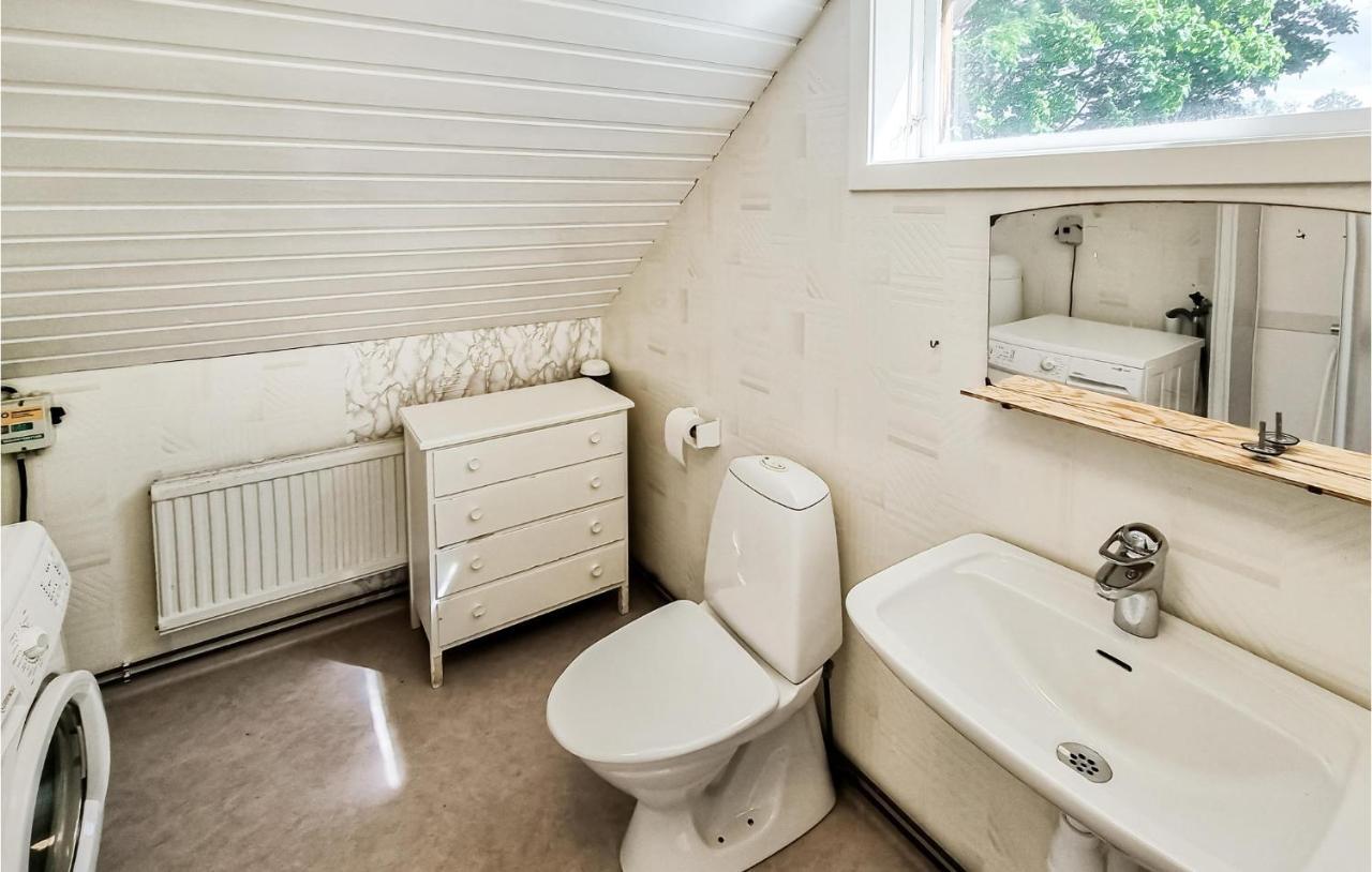 Stunning Apartment In Gullspang With Wifi Exterior foto